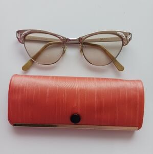 Vintage Victory Cat Eye Glasses with Protective Case